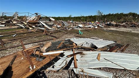 storm damage in oklahoma today.